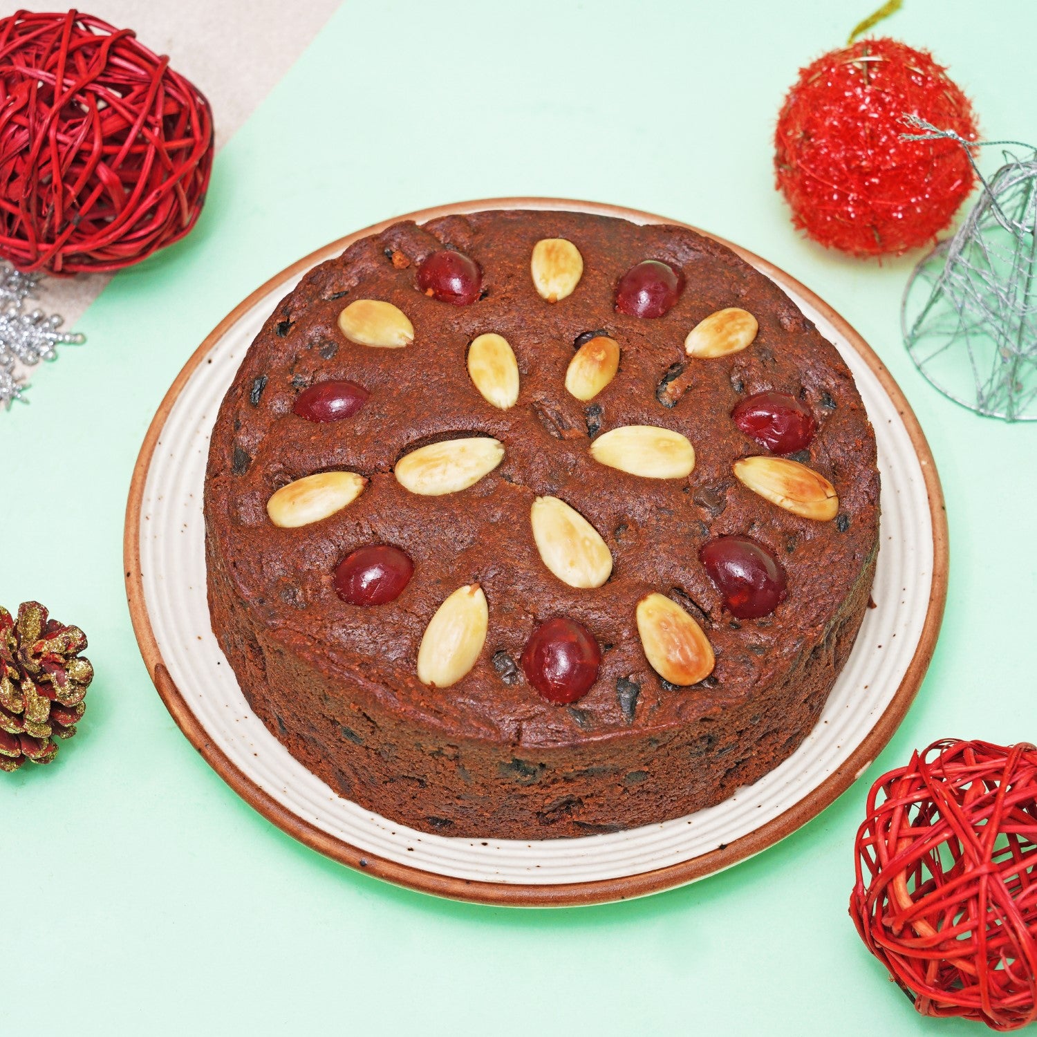 Plum Cake Eggless (Round)