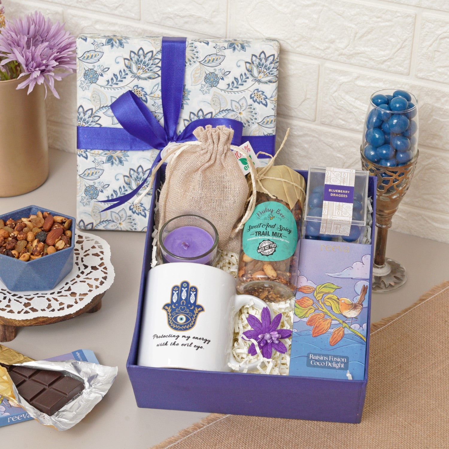 Blue charm hamper