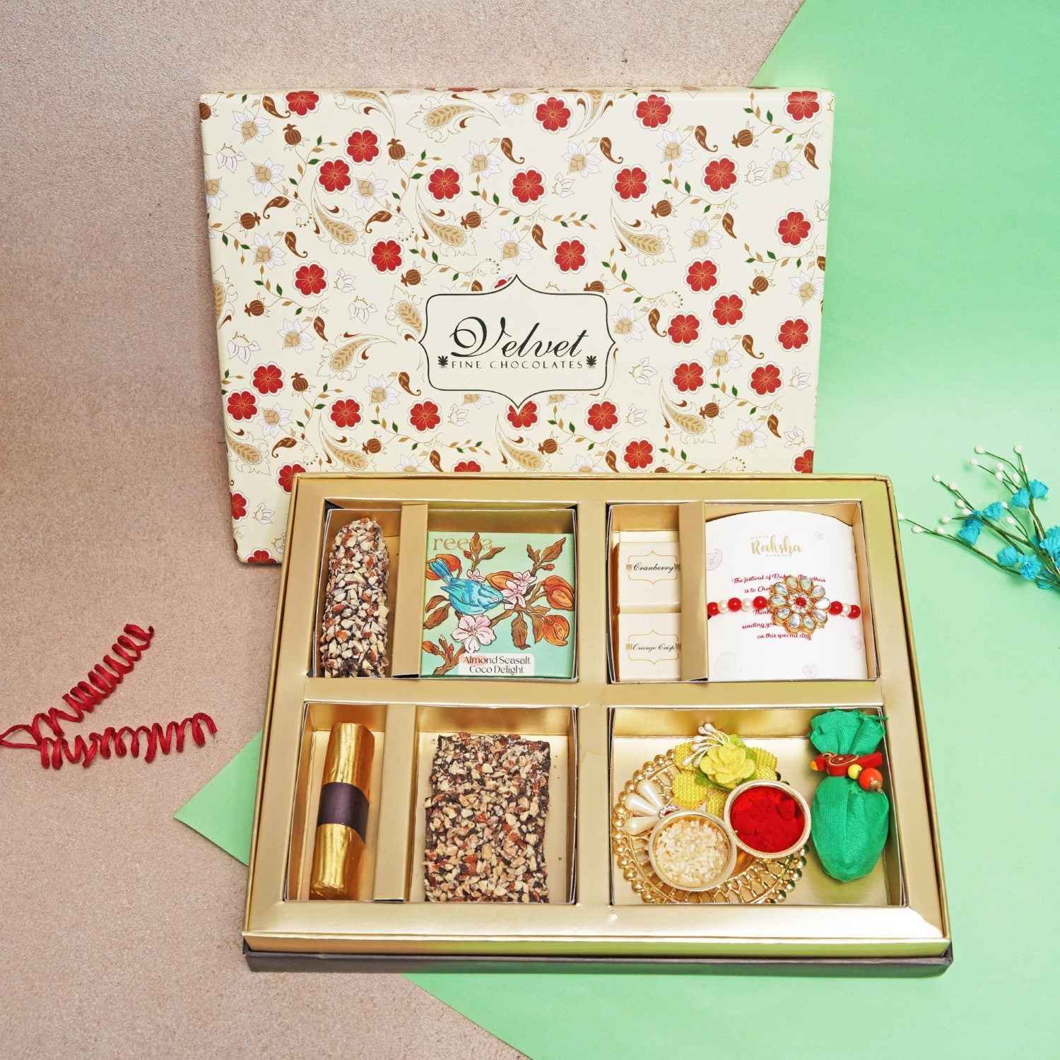 Siblings gifting box&nbsp;