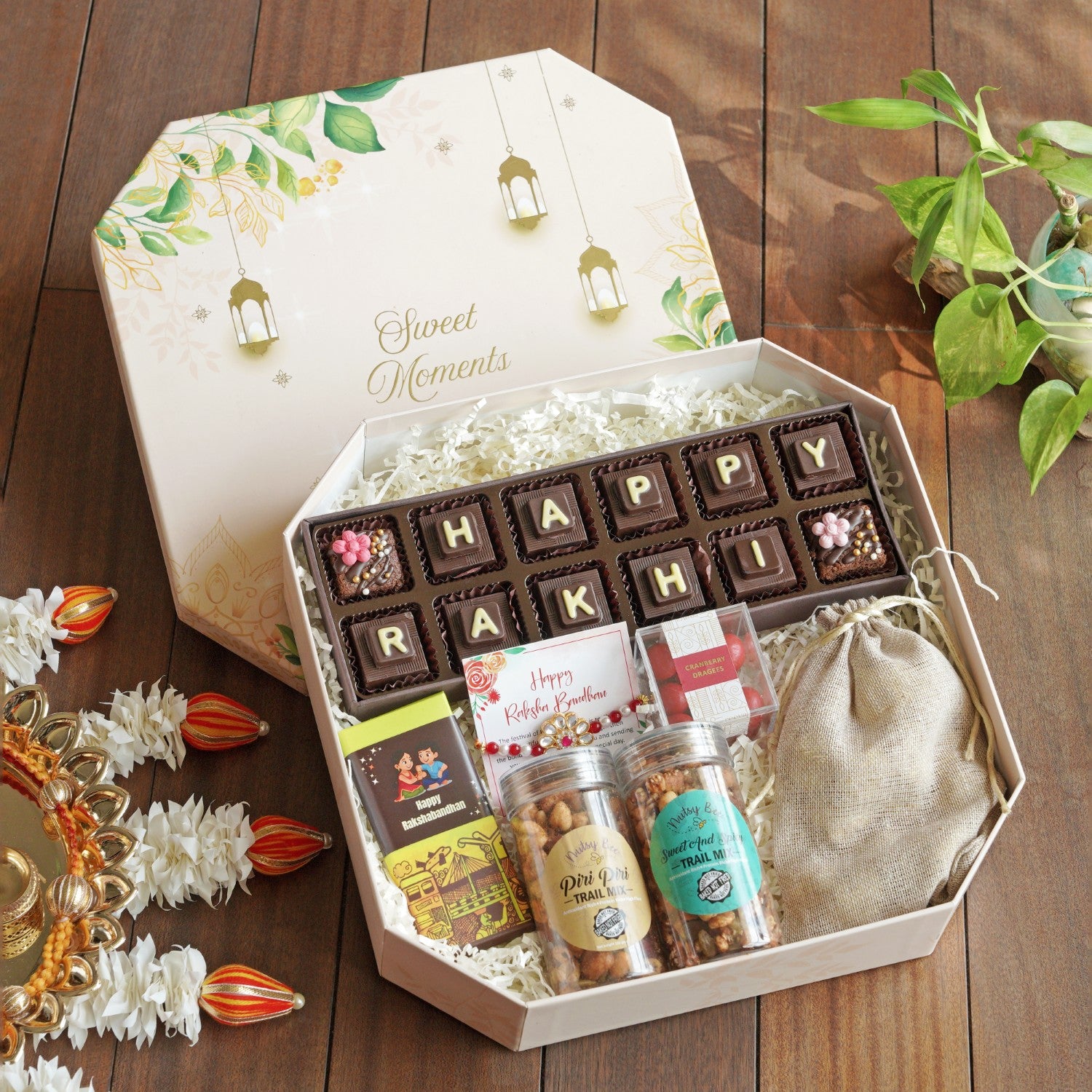 Infinite love hamper