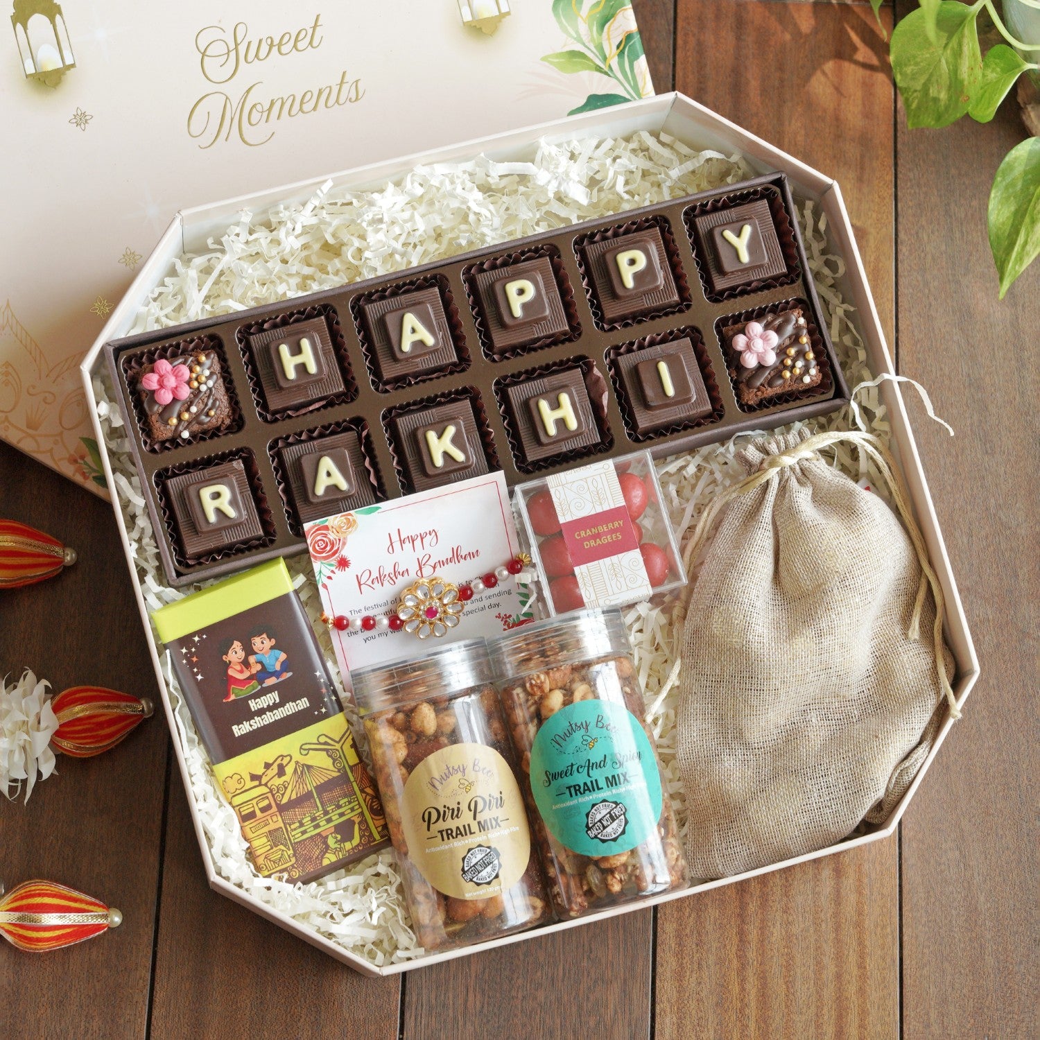 Infinite love hamper