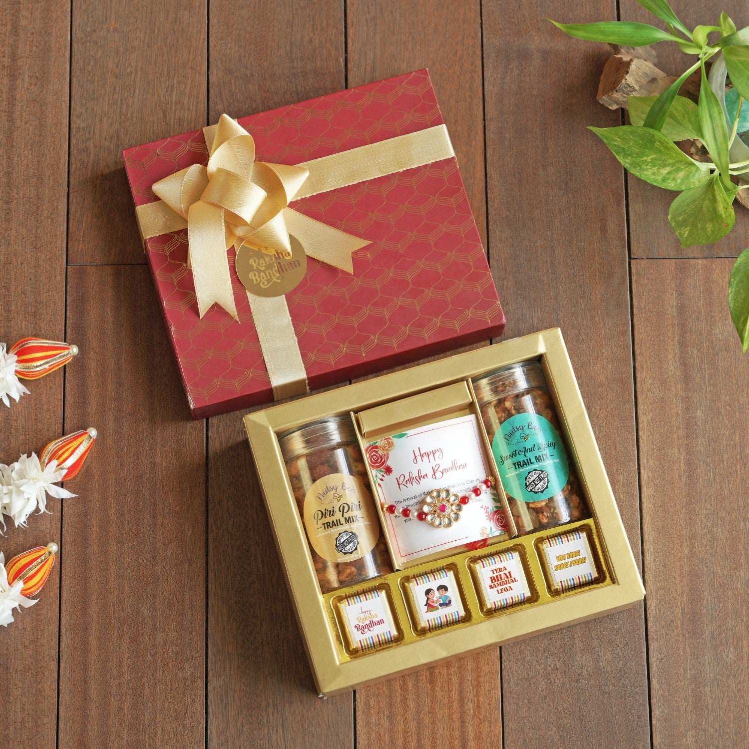 Ribbon of sweet hamper
