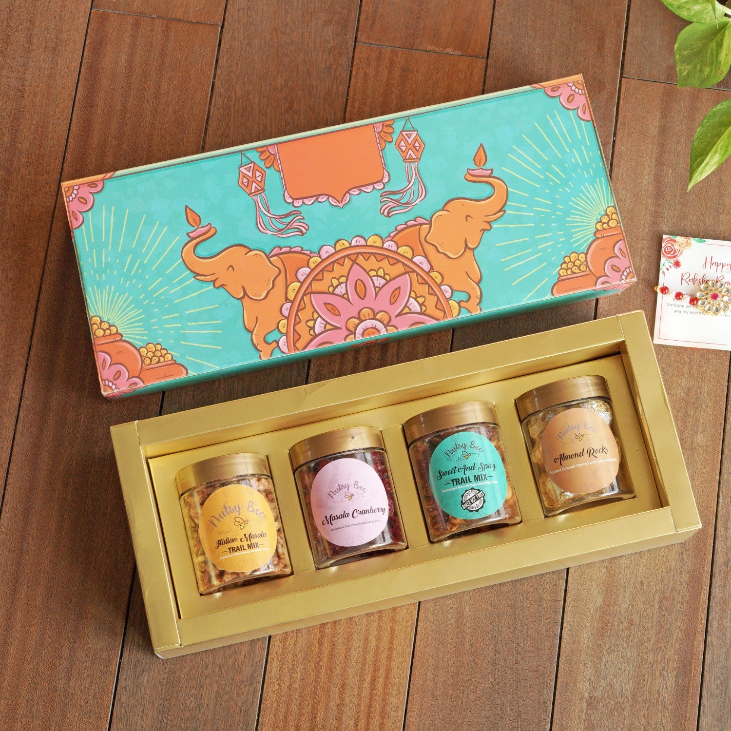 Nutty and trial utsav box