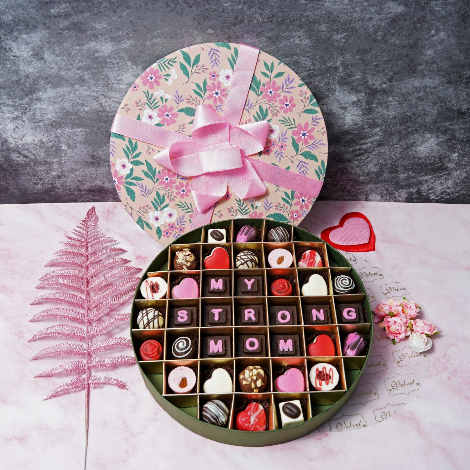 Moms love floral box 